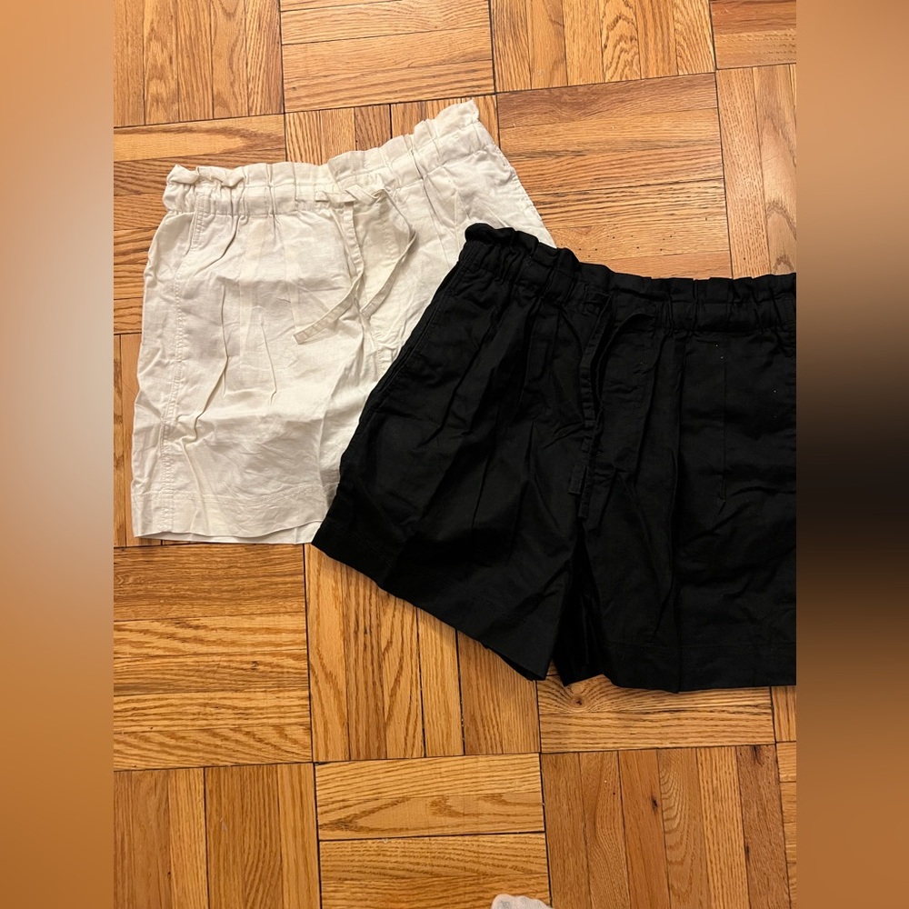UNIQLO Hi-waisted paper bag cotton linen blend shorts